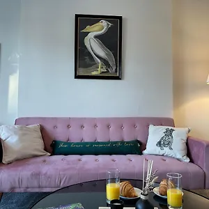 Apartment Charming & Cozy Richmond Retreat, Twickenham